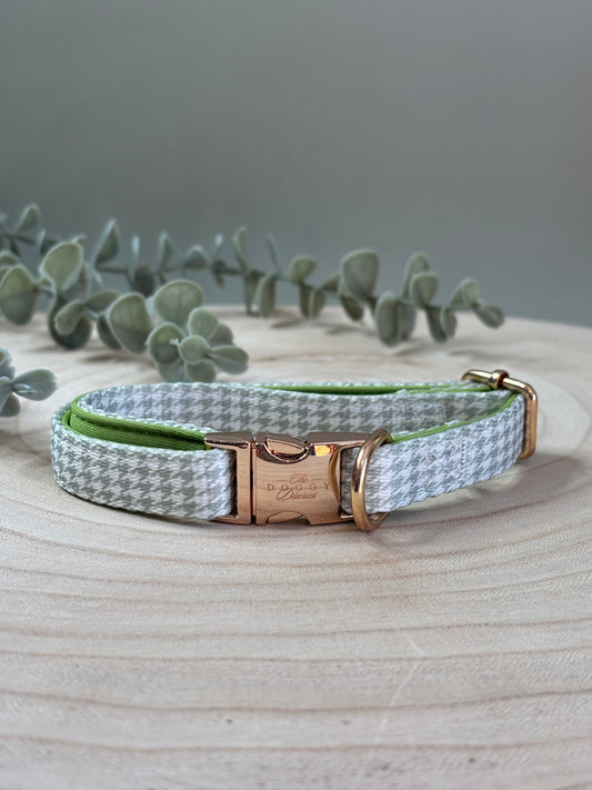 Sage and White Houndstooth Collar