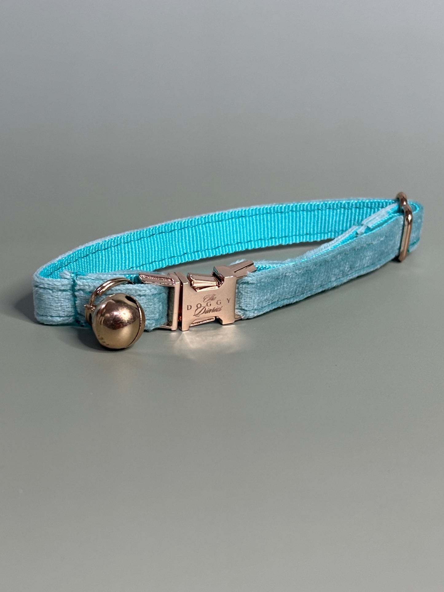 Puppy Velvet Collar